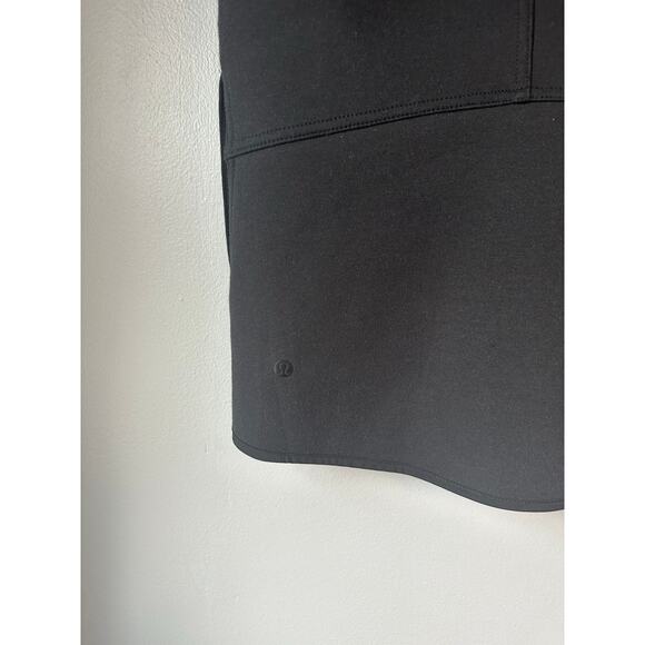 Lululemon Women’s Black Gray Insculpt Vest Hooded Reversible Jacket Size 4 - Picture 5 of 10